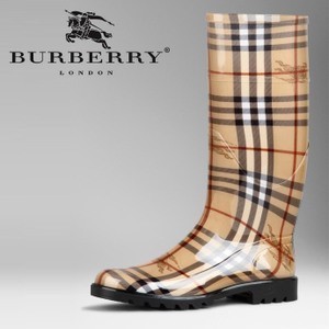 バーバリー Burberry 薄暗く レインブーツ 長靴